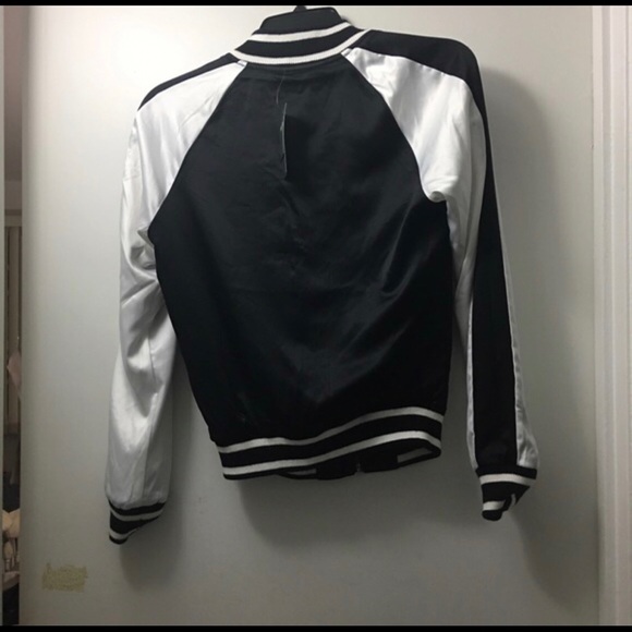 Reversible satin bomber jacket - Picture 4 of 4